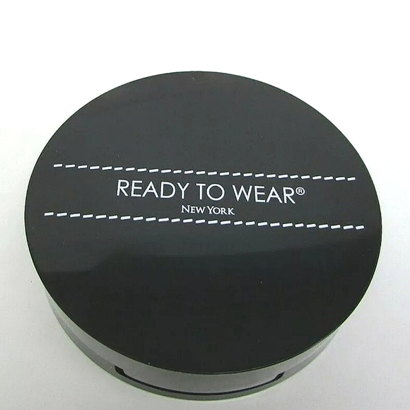 Ready To Wear New York Sublime Luxe Face Perfecting Powder-MEDIUM - Picture 2 of 3